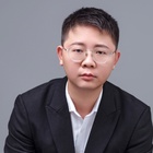 月光寂寞的眼