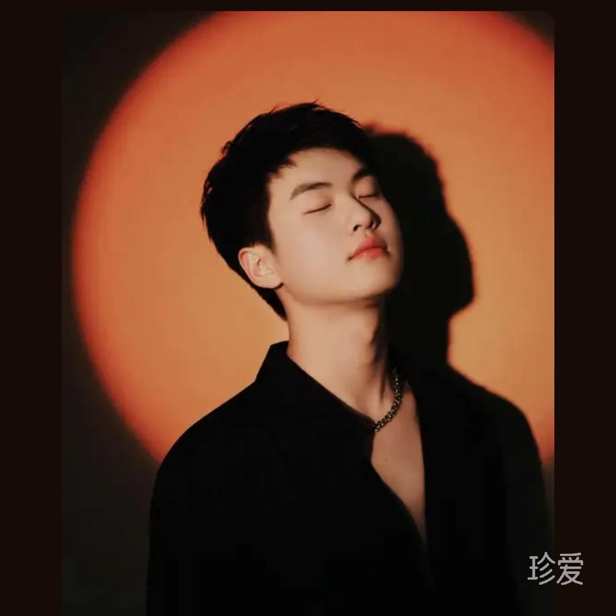 隆龙