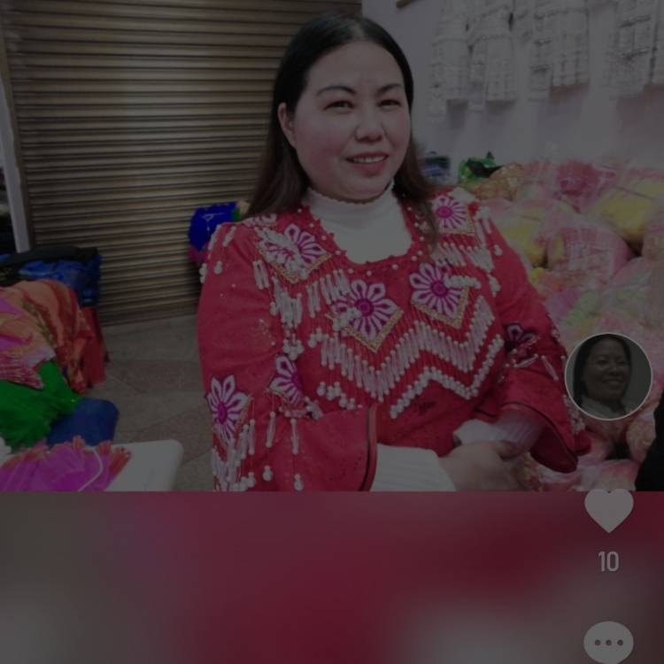 云南苗族做服裝專