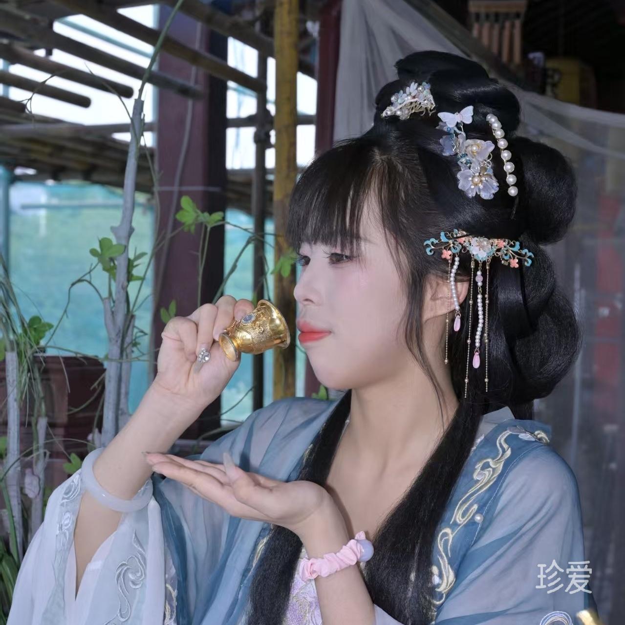 懒懒的微笑