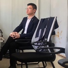 聽(tīng)著別人的故事