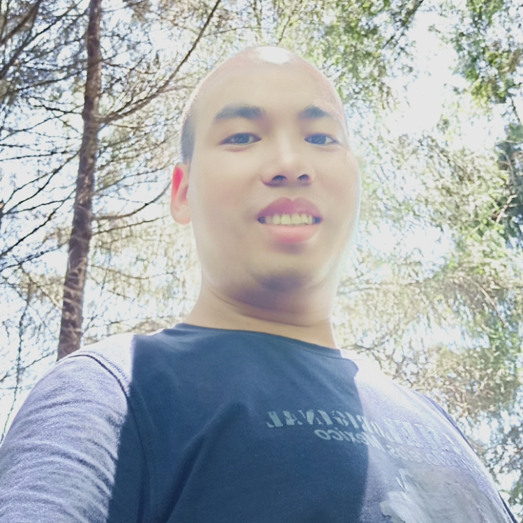 每天都在努力搬磚