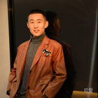 龍?jiān)骑w