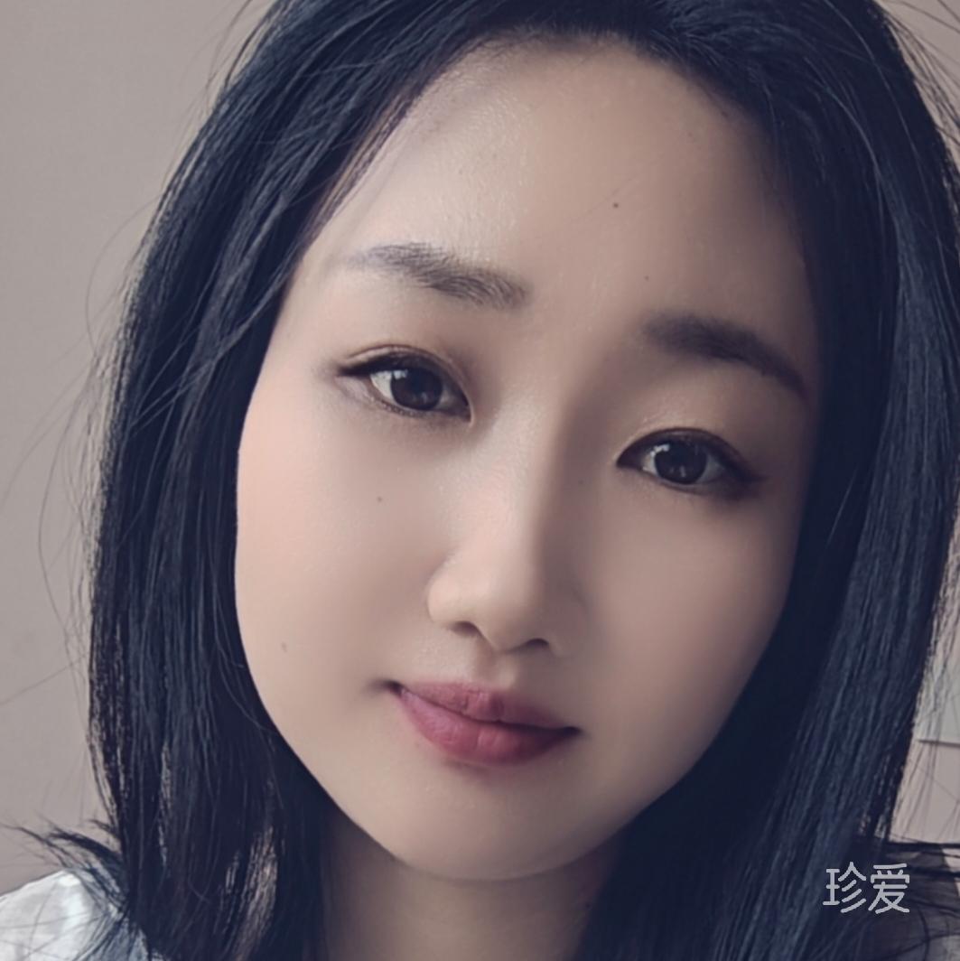白衬衫
