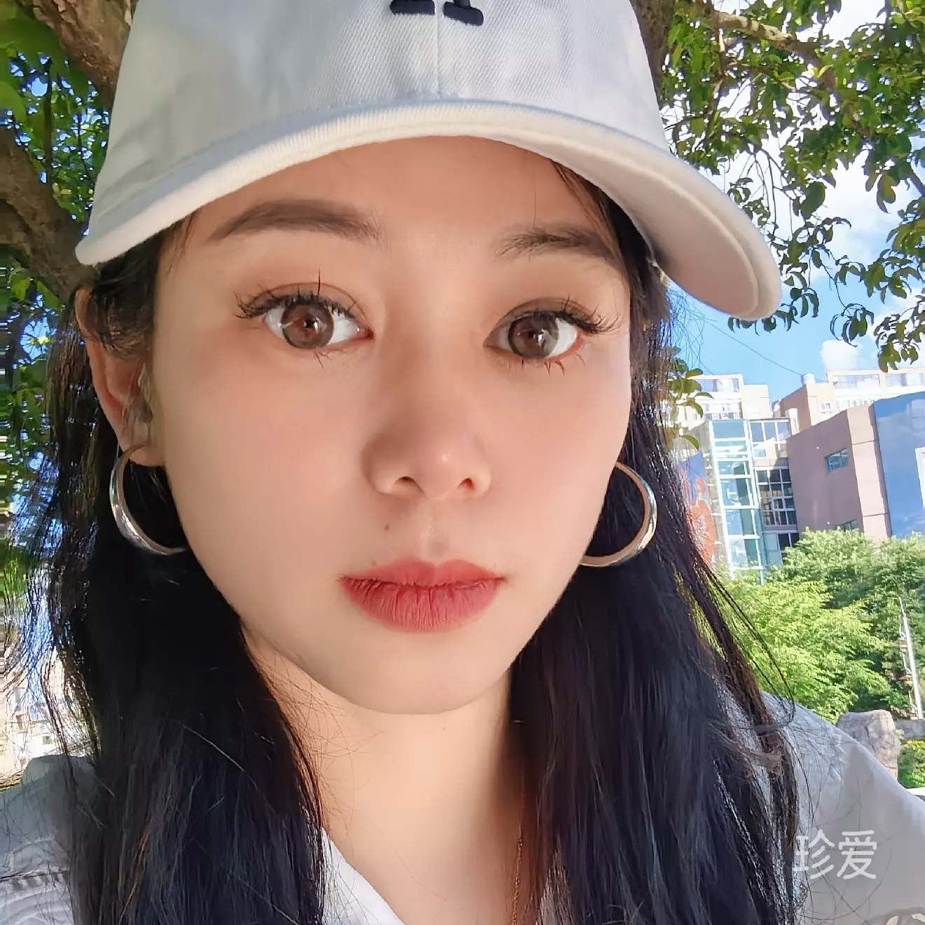 小露