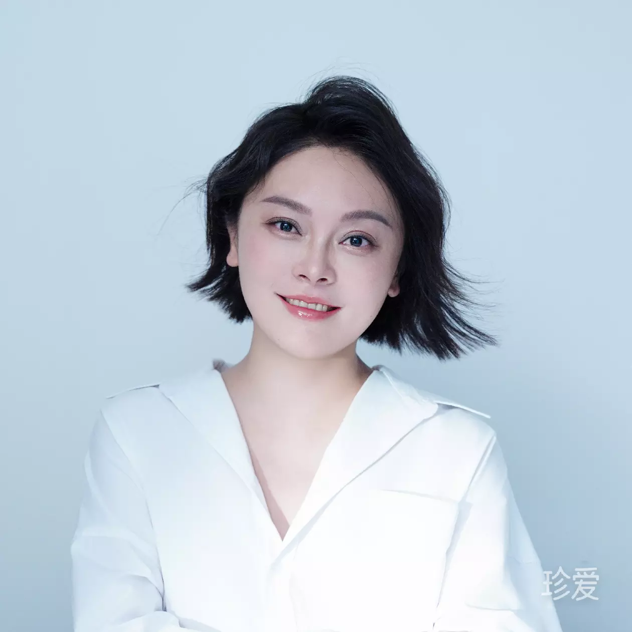 开在山谷里的小花