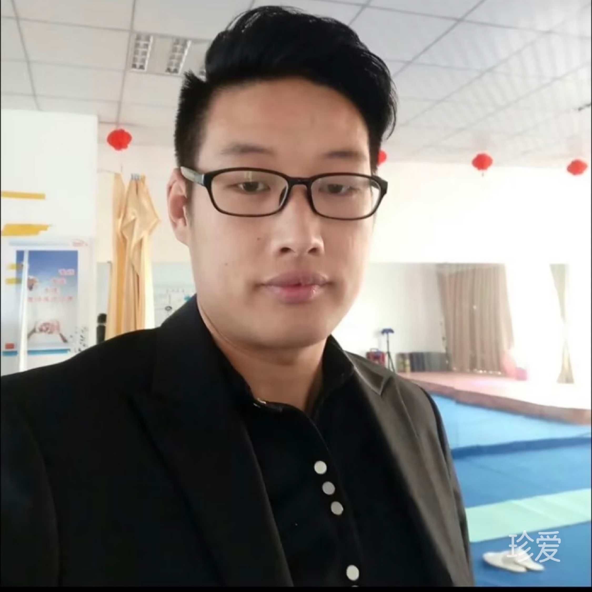 等待不确定未来