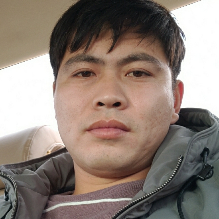 兩情相悅共白頭