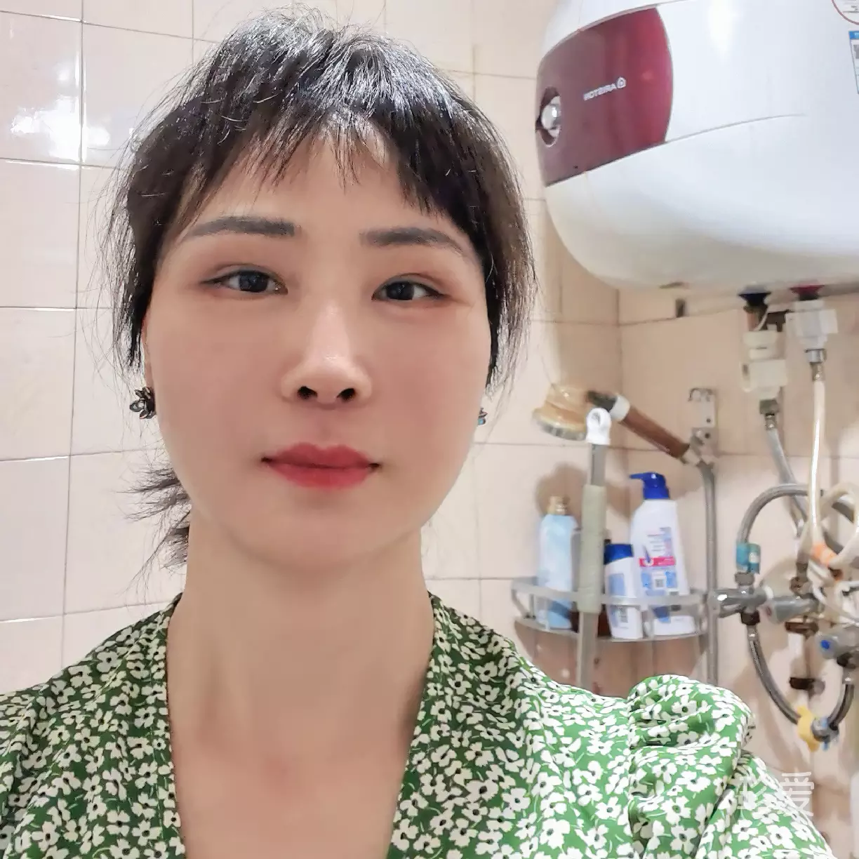 月光下的萤火虫