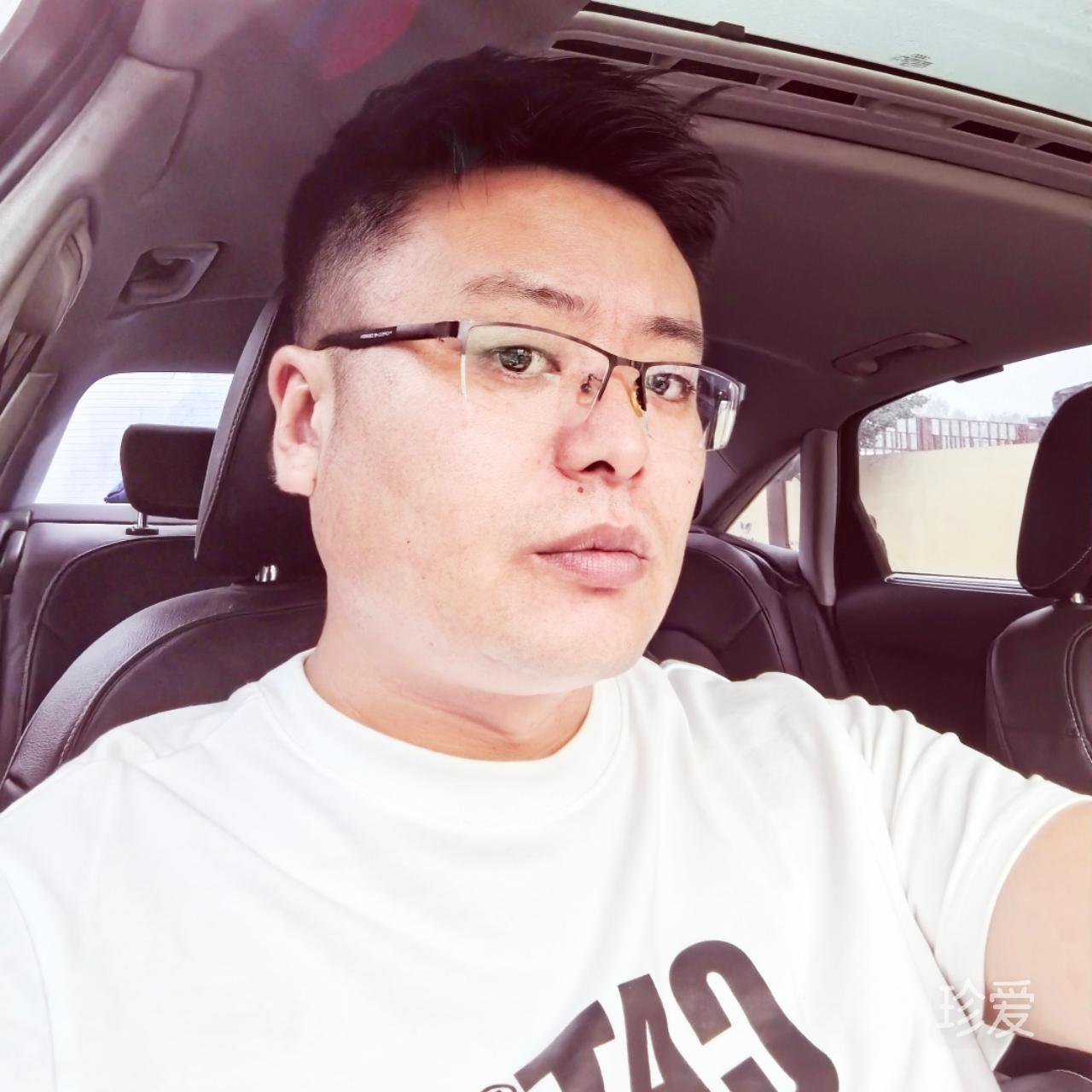 北街