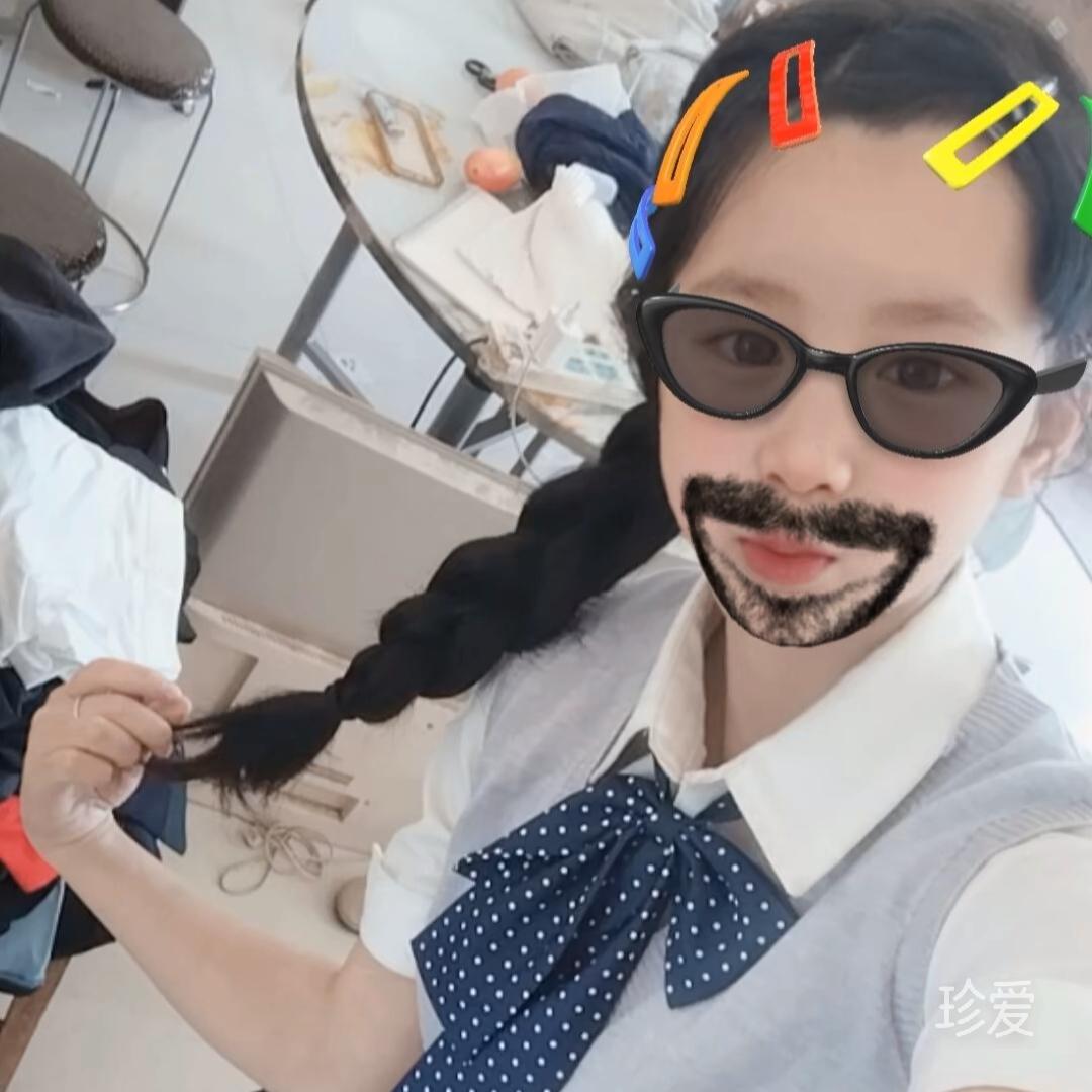 摇曳盛开的花