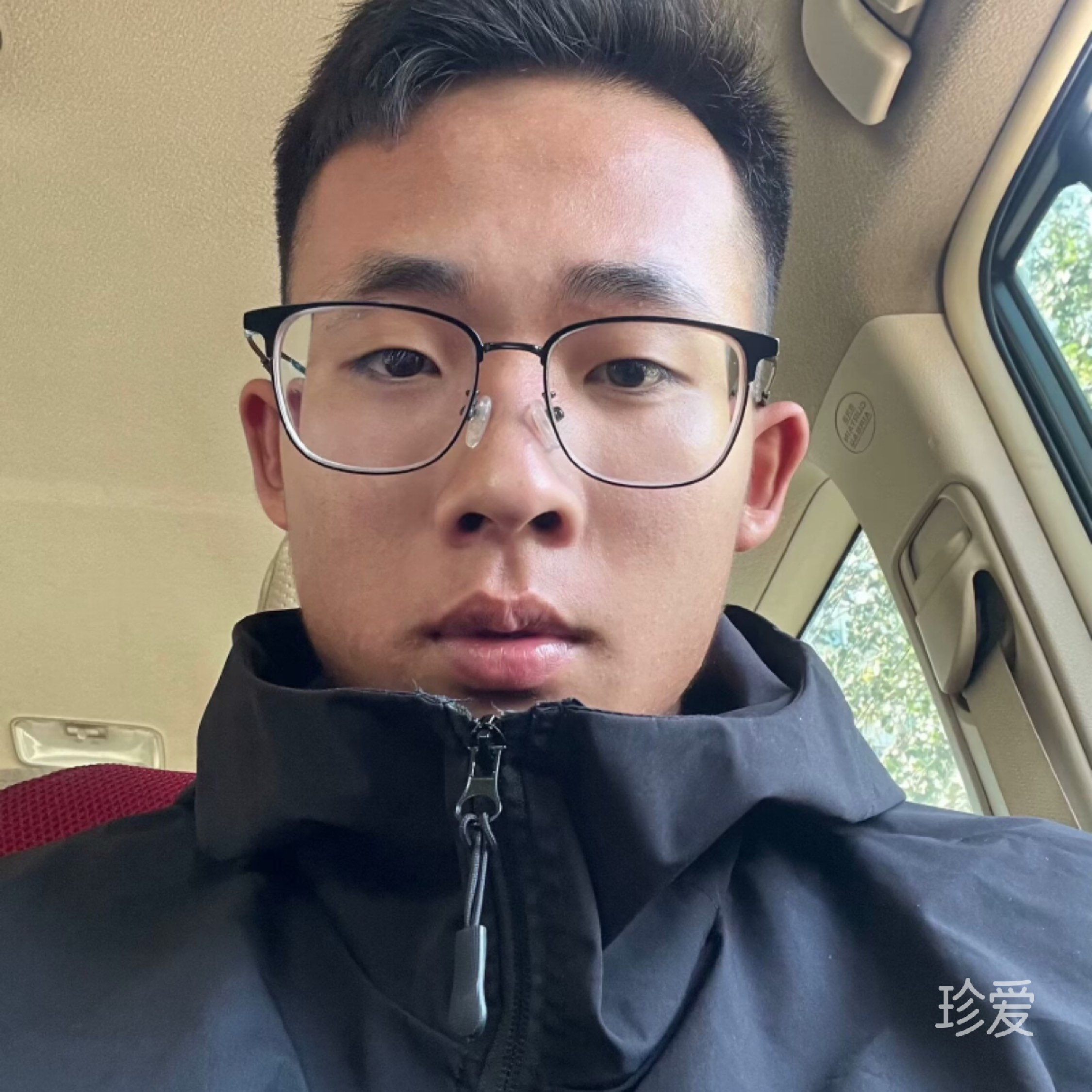 纯情老六