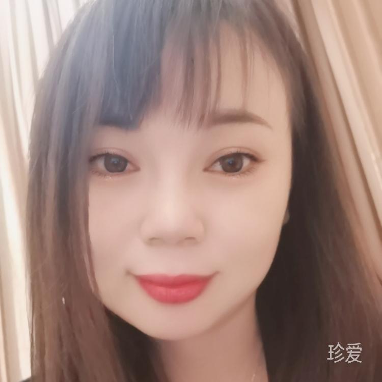 卡姿兰大眼睛
