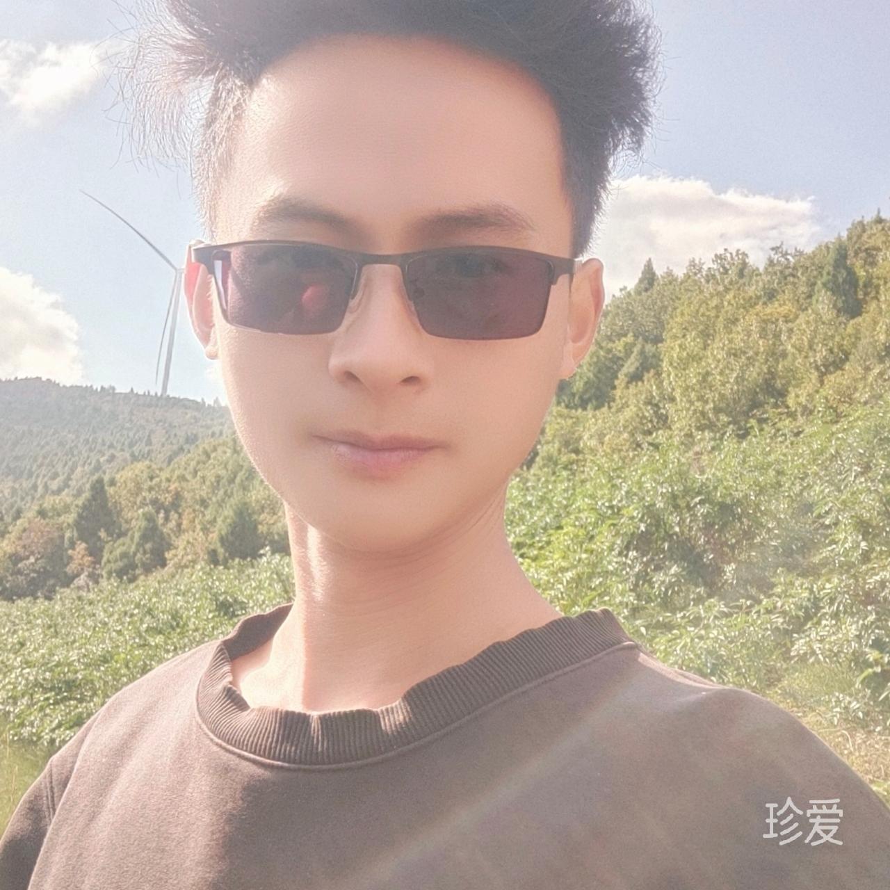 带娃的老爸