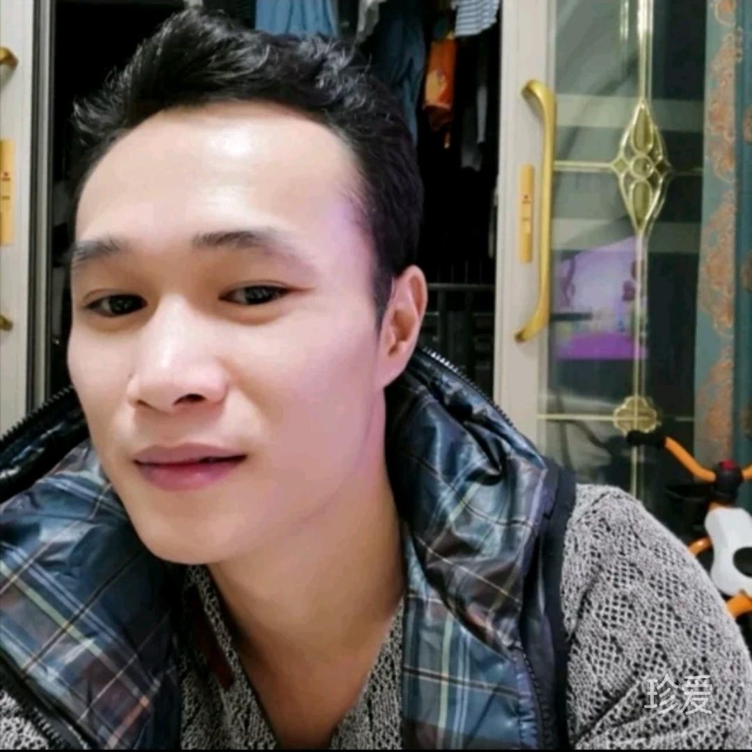 曜宇铭坤