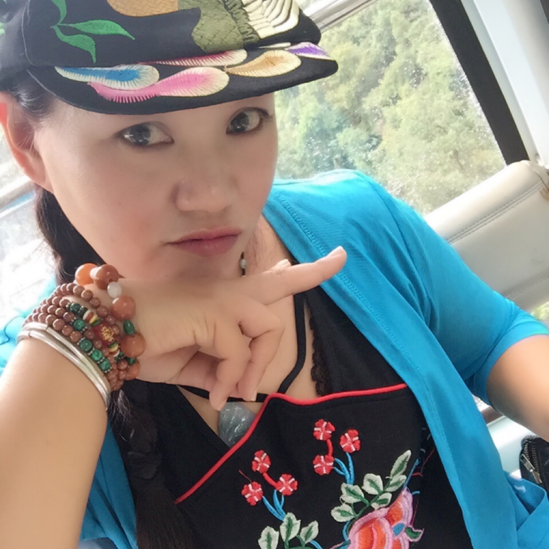 世界拋棄你還有我