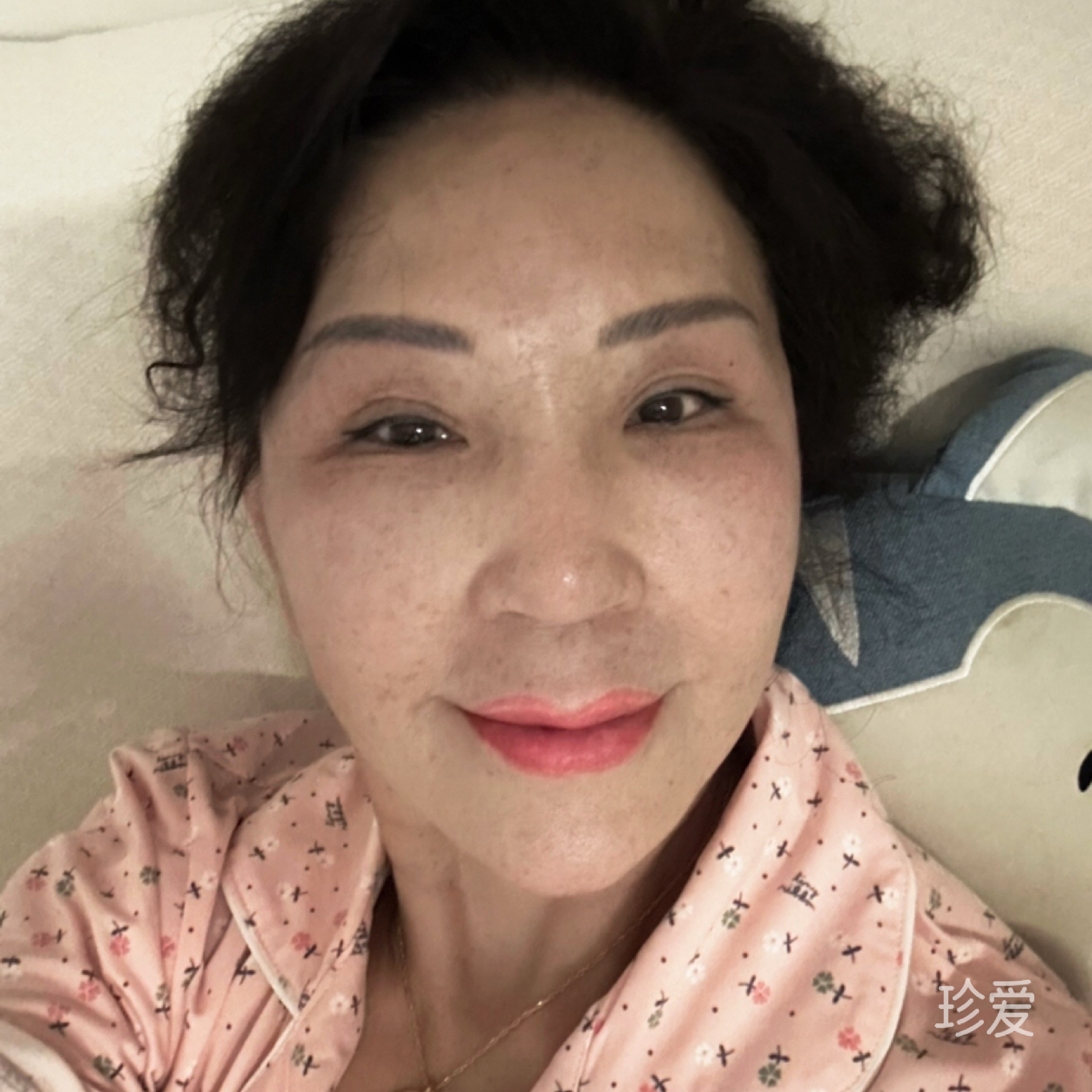 深紫冷月女