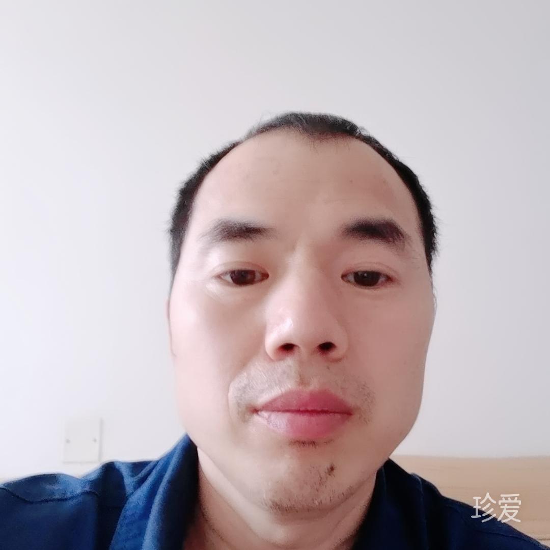 杜卓儿爸爸