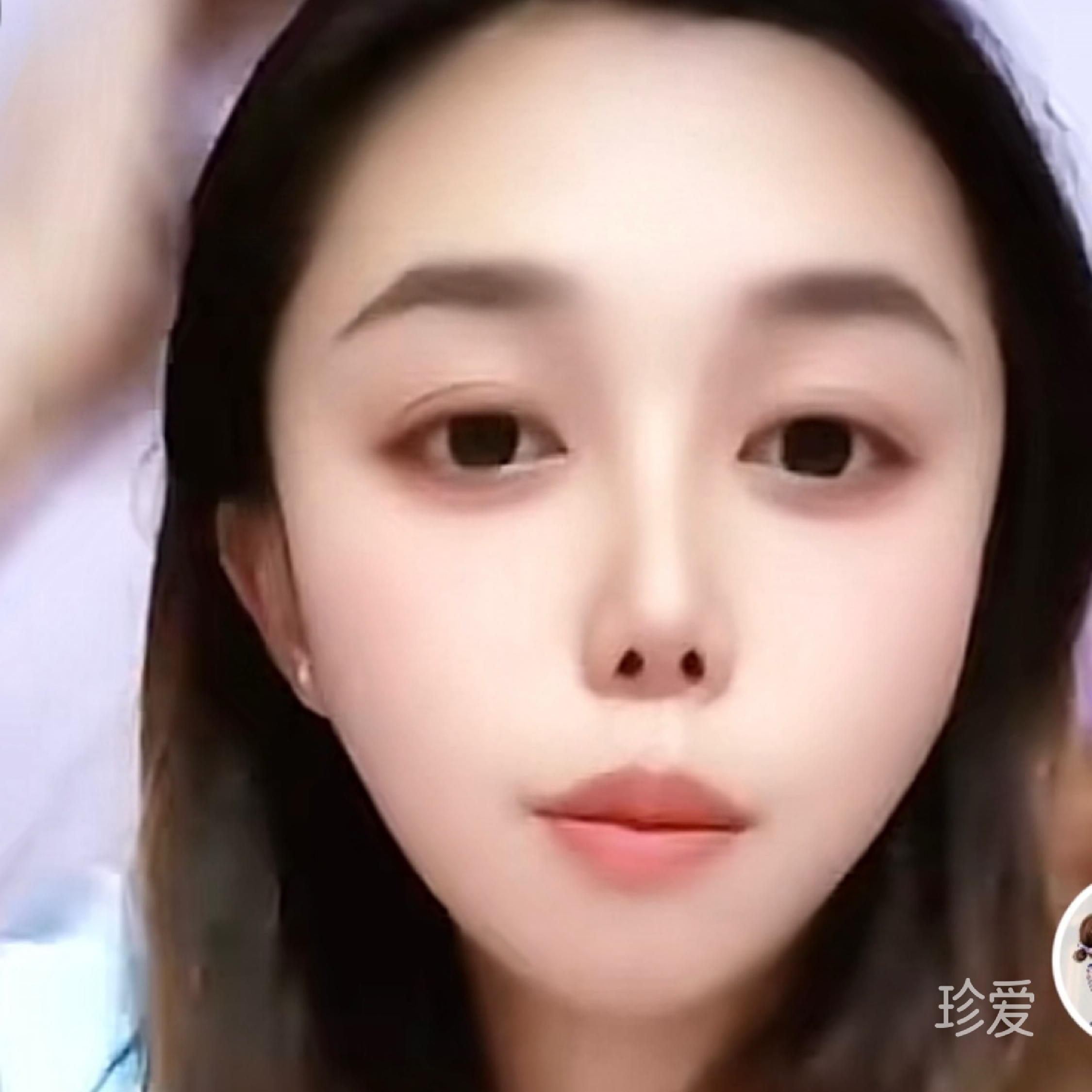迷琳闪闪