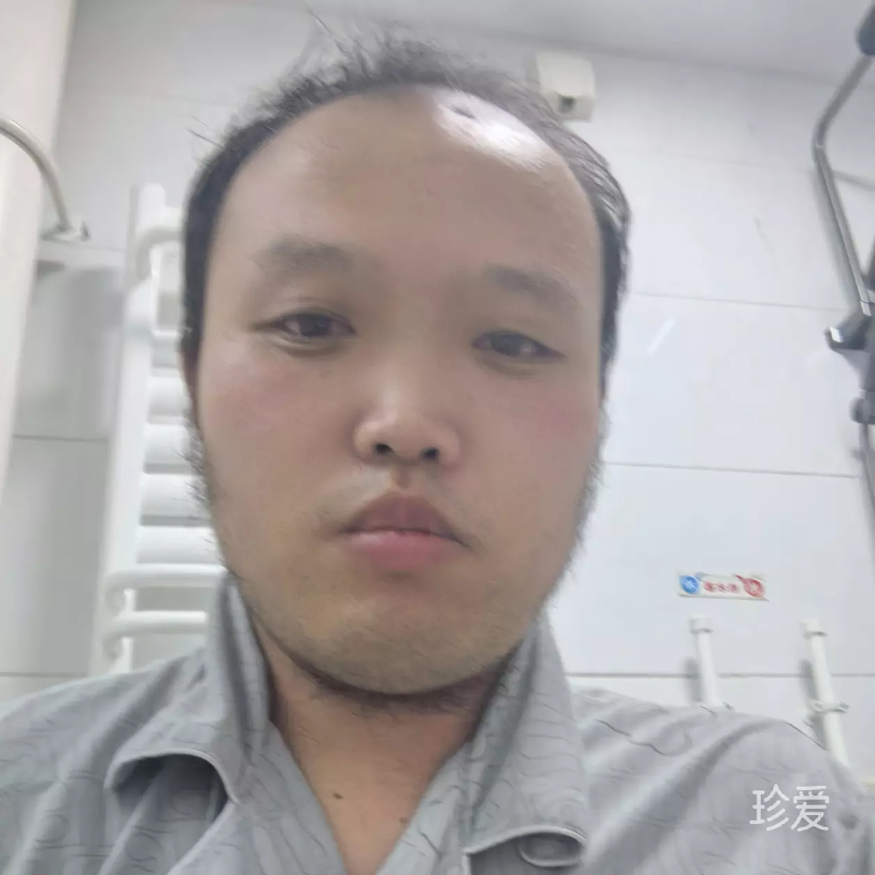 谎言连篇
