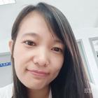 愛吃魚的小妮子