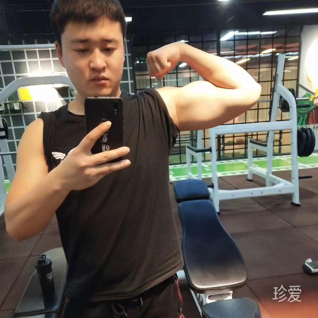 強(qiáng)顏歡笑