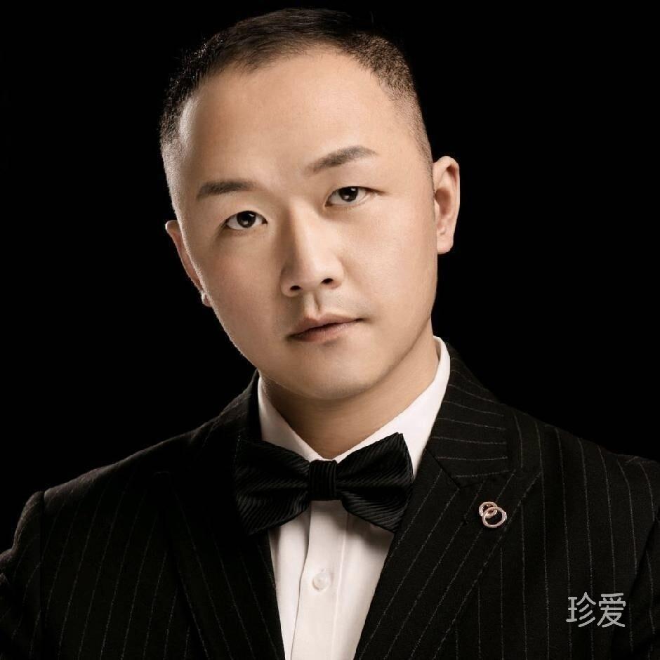 阿伟