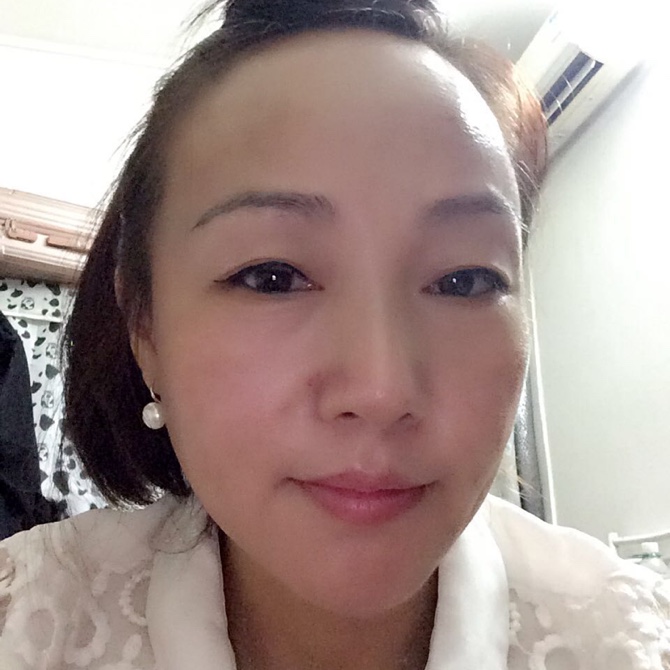 藍(lán)蝶化作雨