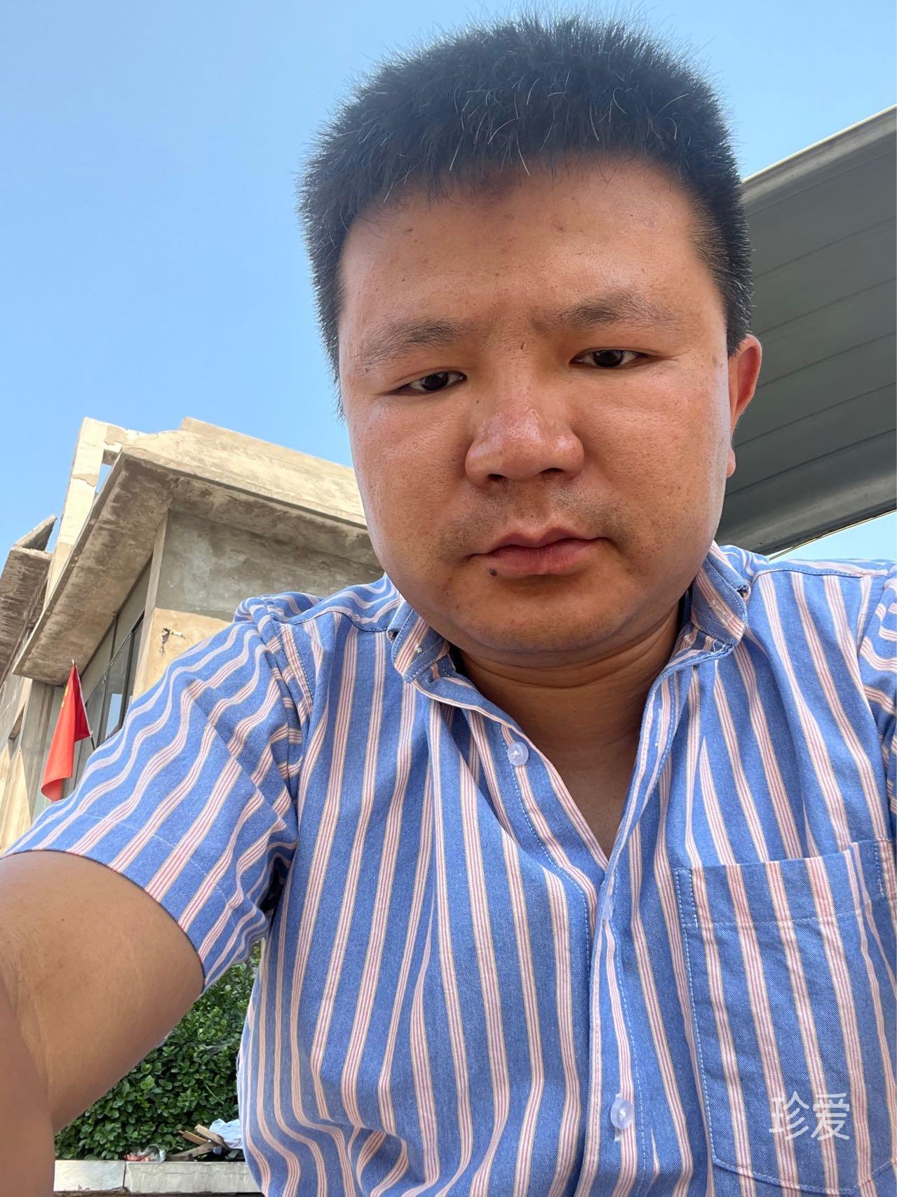 夜空中的小太陽