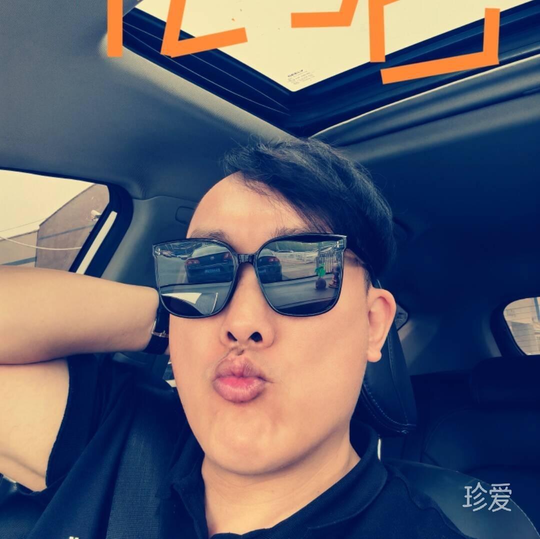 一盏清茶三两酒