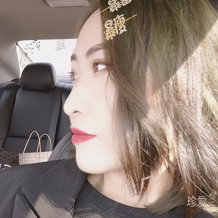 花總是細心呵護的