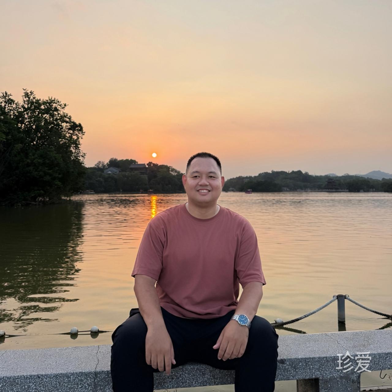 风中的铃铛