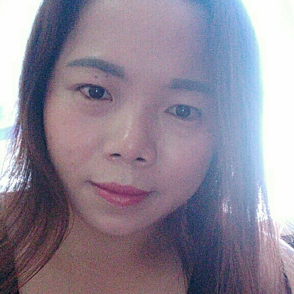 風(fēng)中的百合花