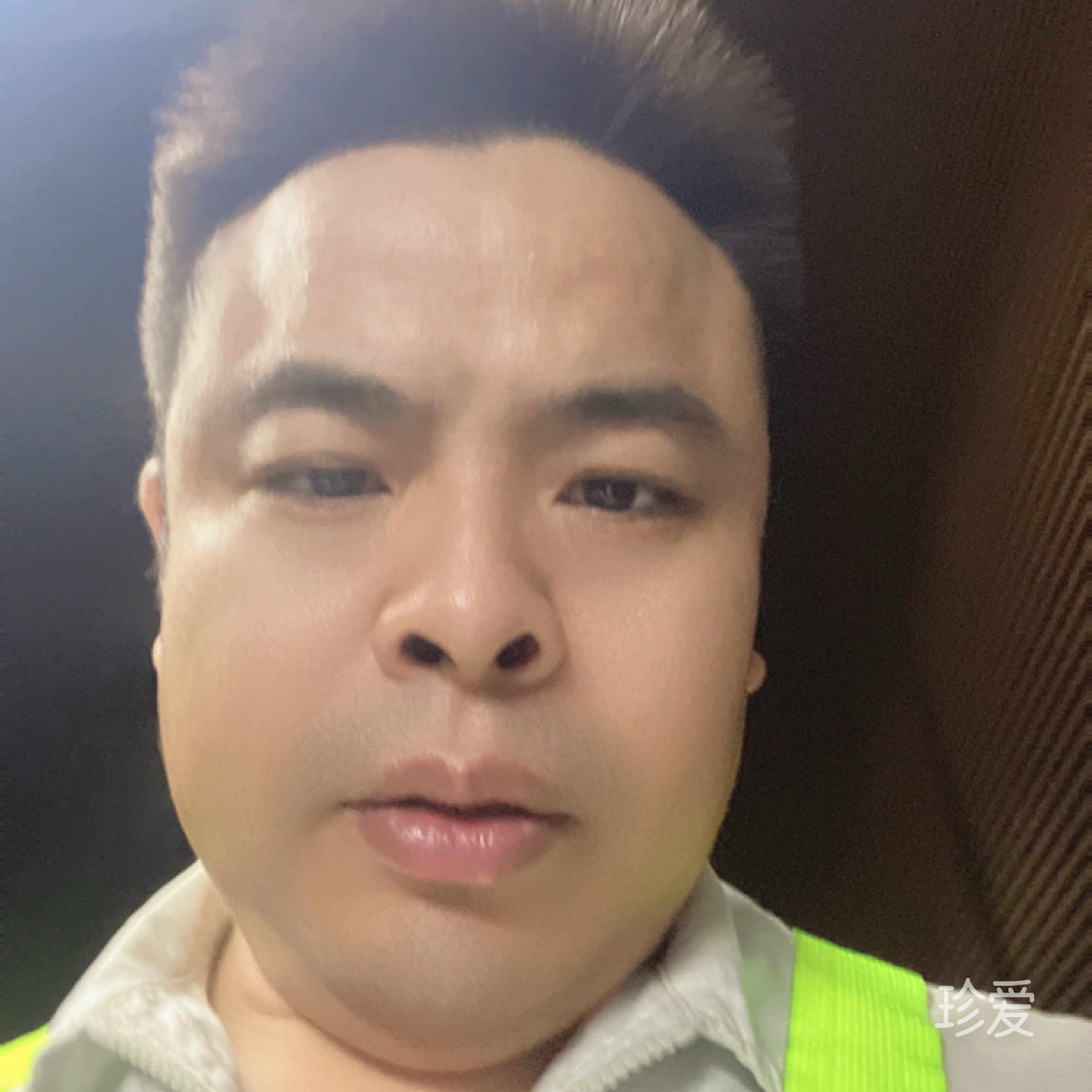 眼泪迷失了自我