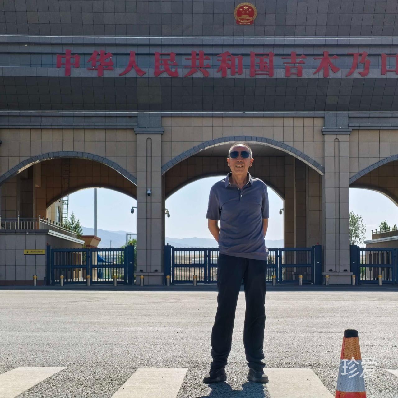 找個(gè)人結(jié)婚