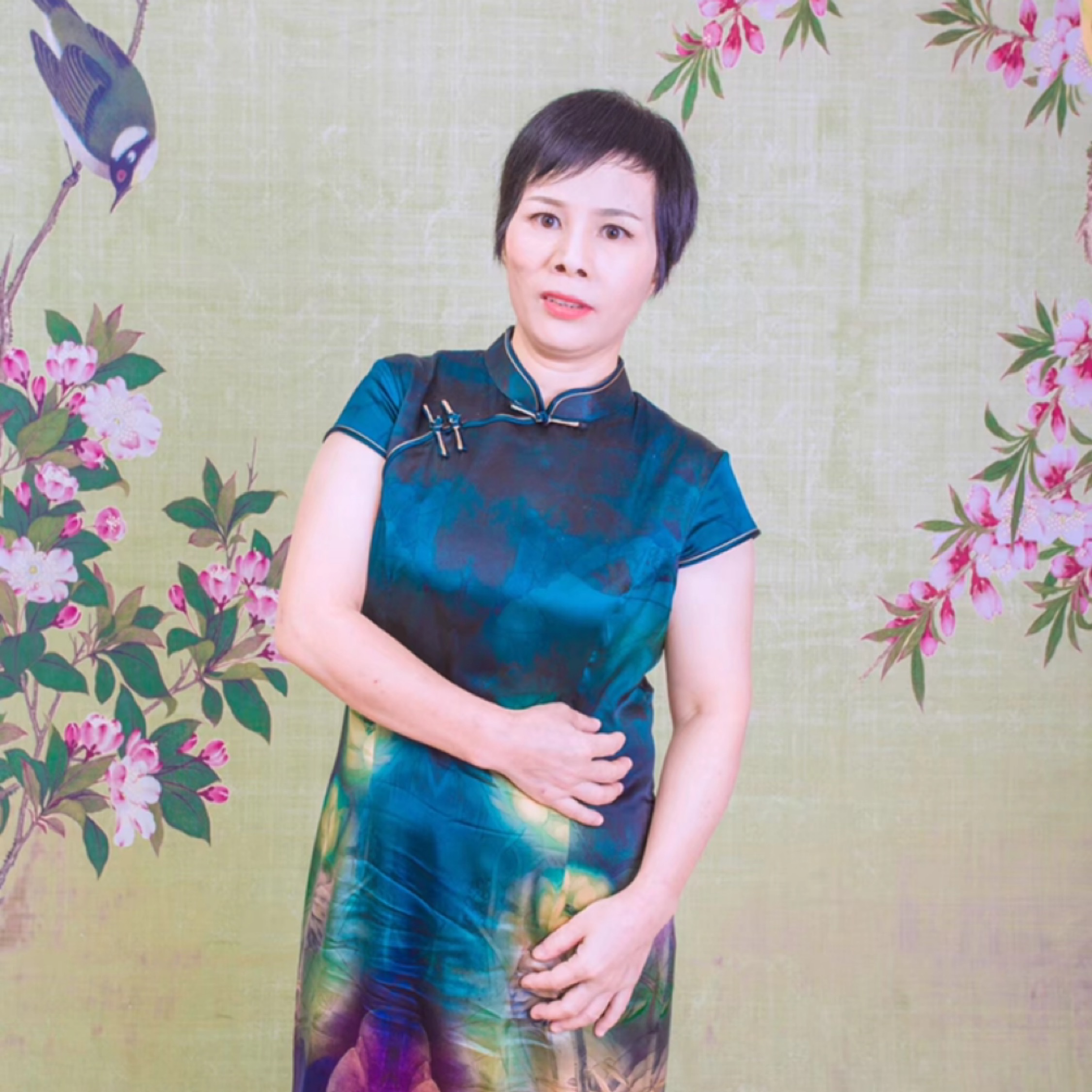 給媽媽看下對象