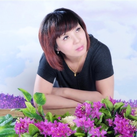 妞姐（只看直播不）