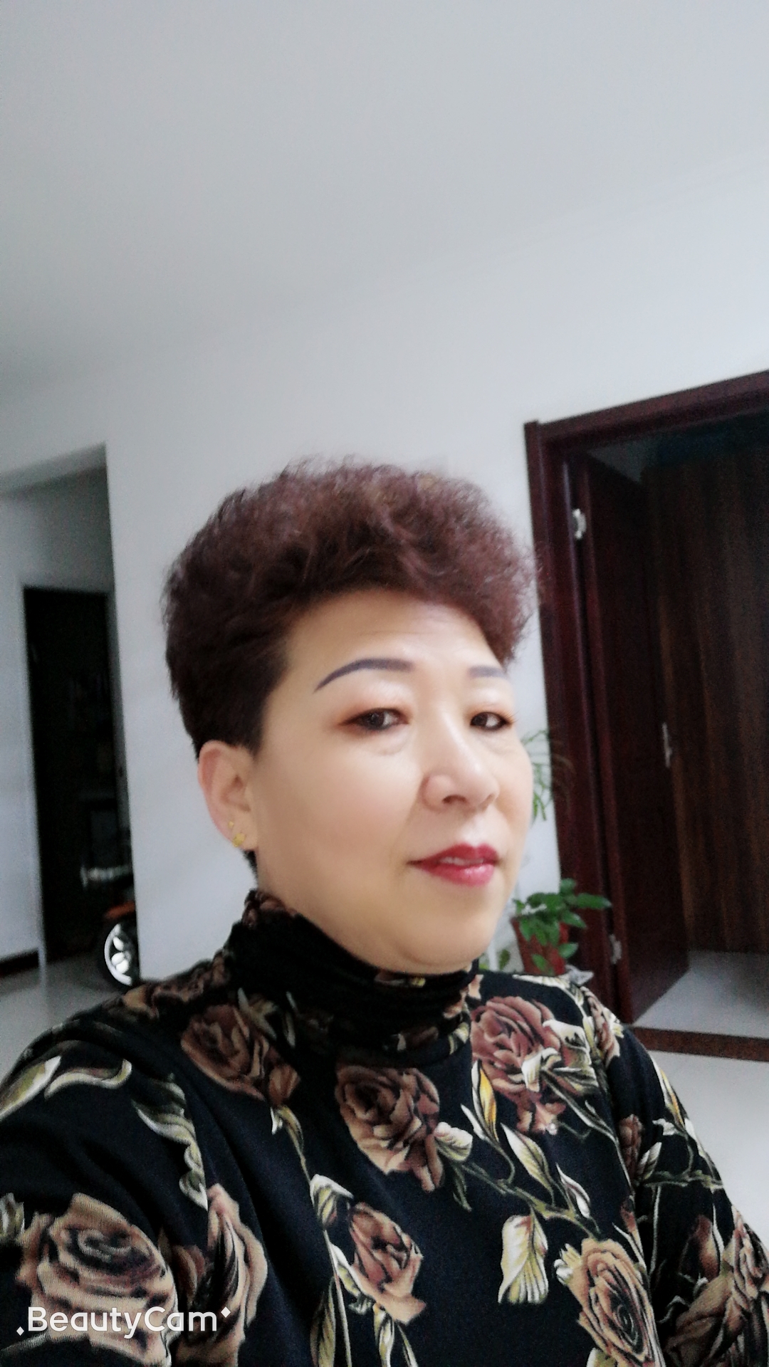 會(huì)員1210345476