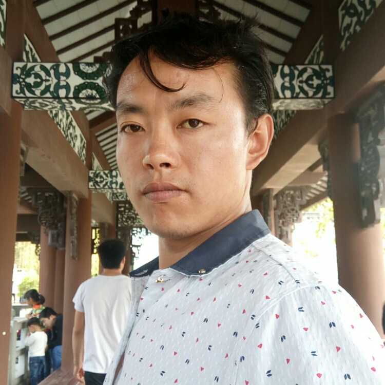 两情相悦共白头