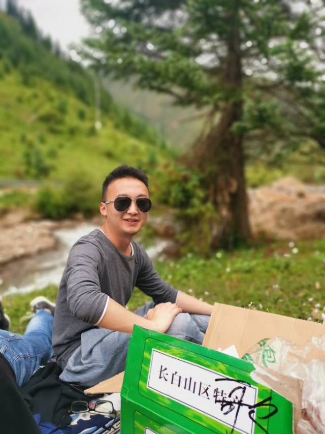 會(huì)員1211944923