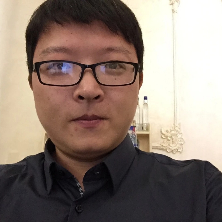 一塵不染美少年