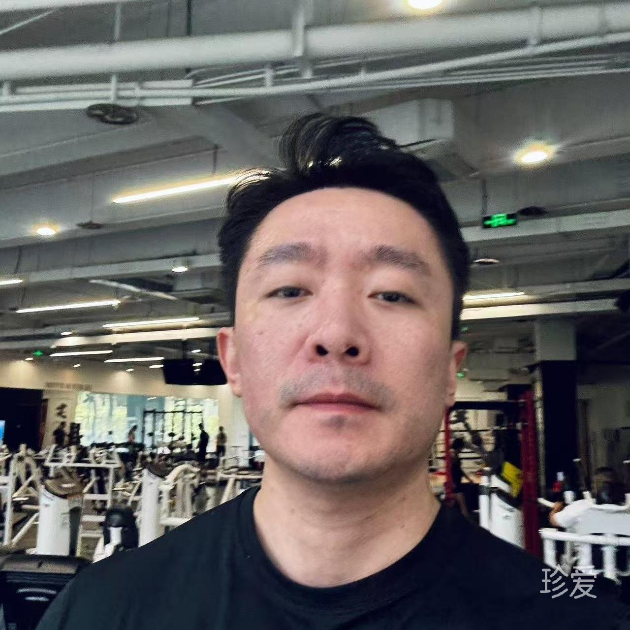 董先生