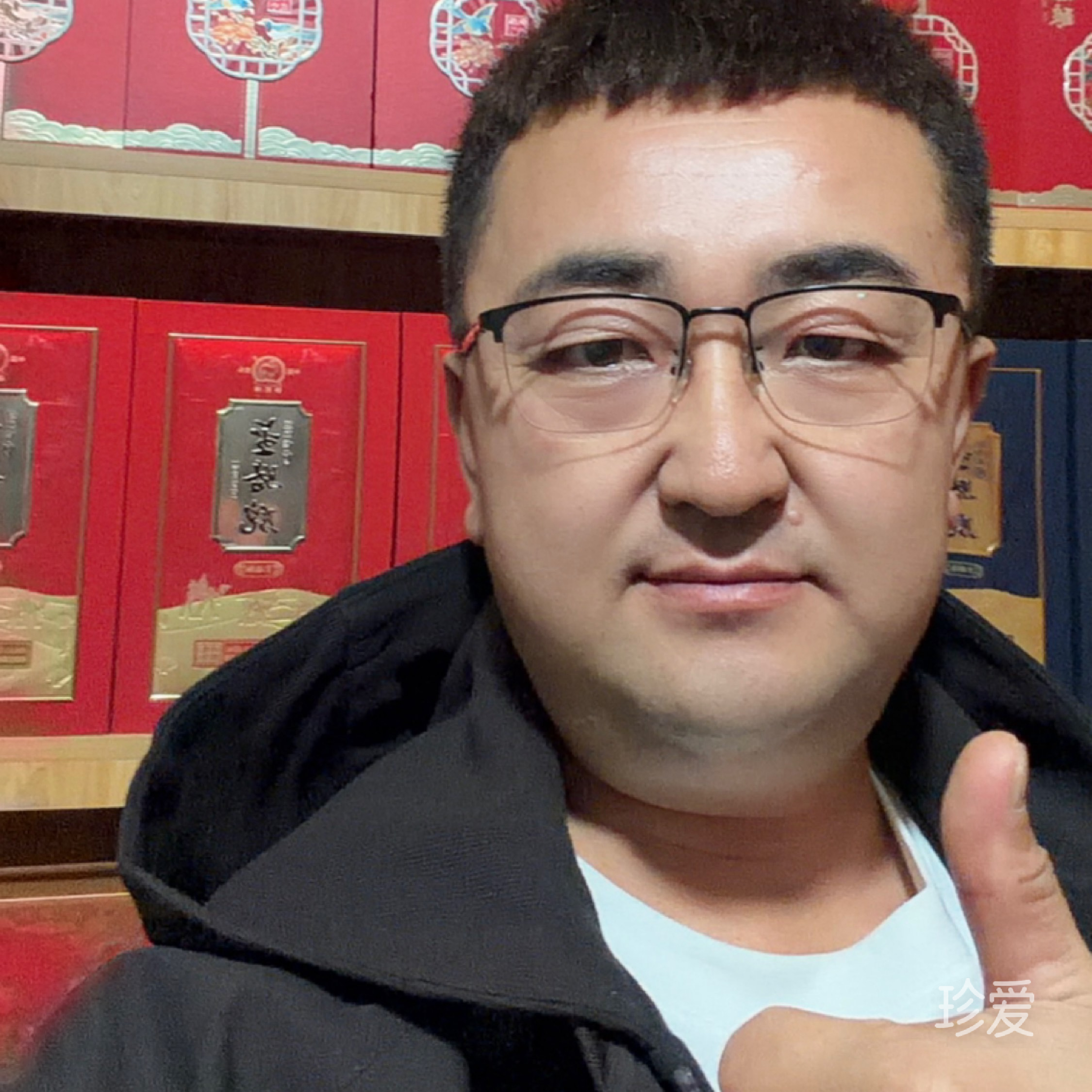施主请留步