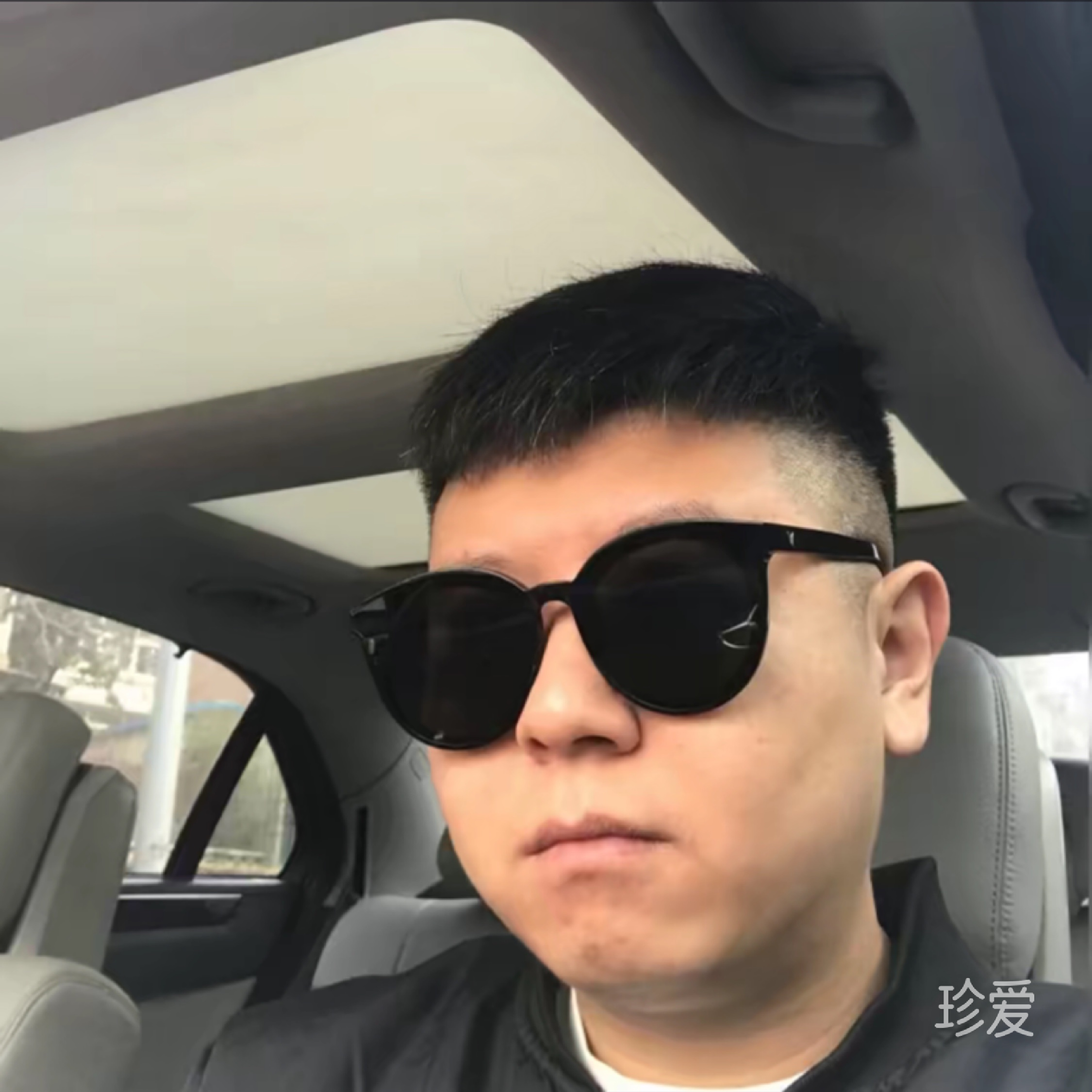 一個(gè)人的生活