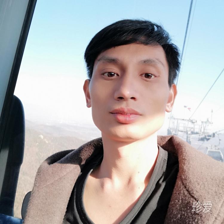 挠挠后背