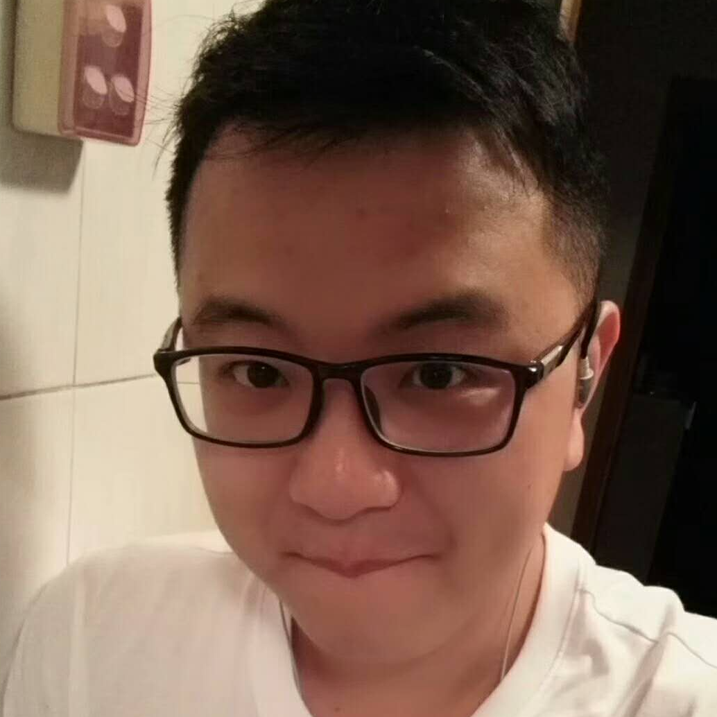 海莉父親左右為難