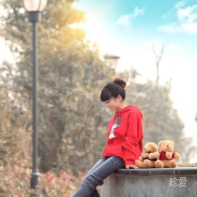 悲伤女人