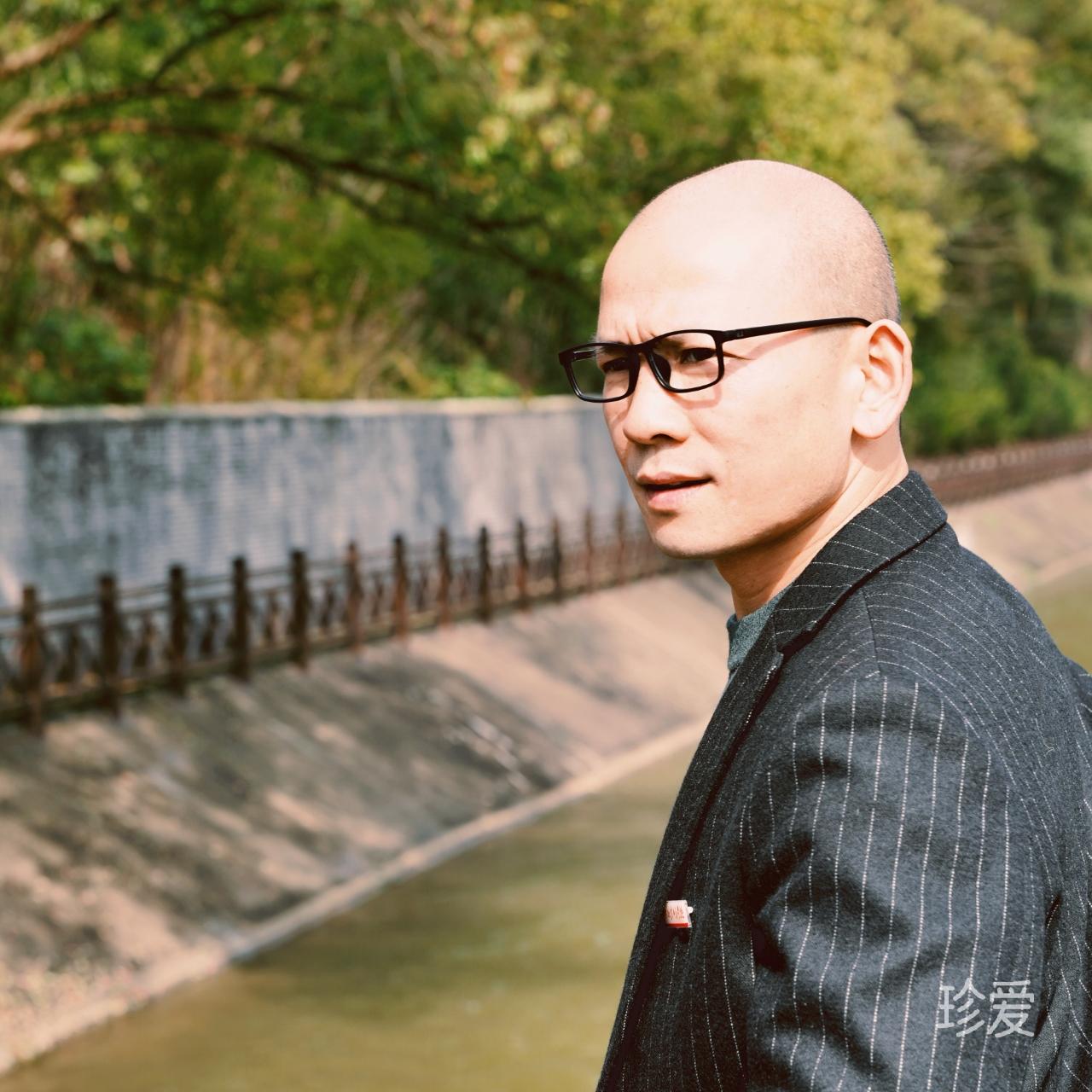 真誠(chéng)的人樂(lè)語(yǔ)