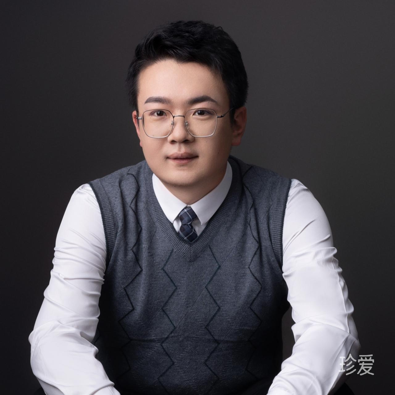 海底月是天上月