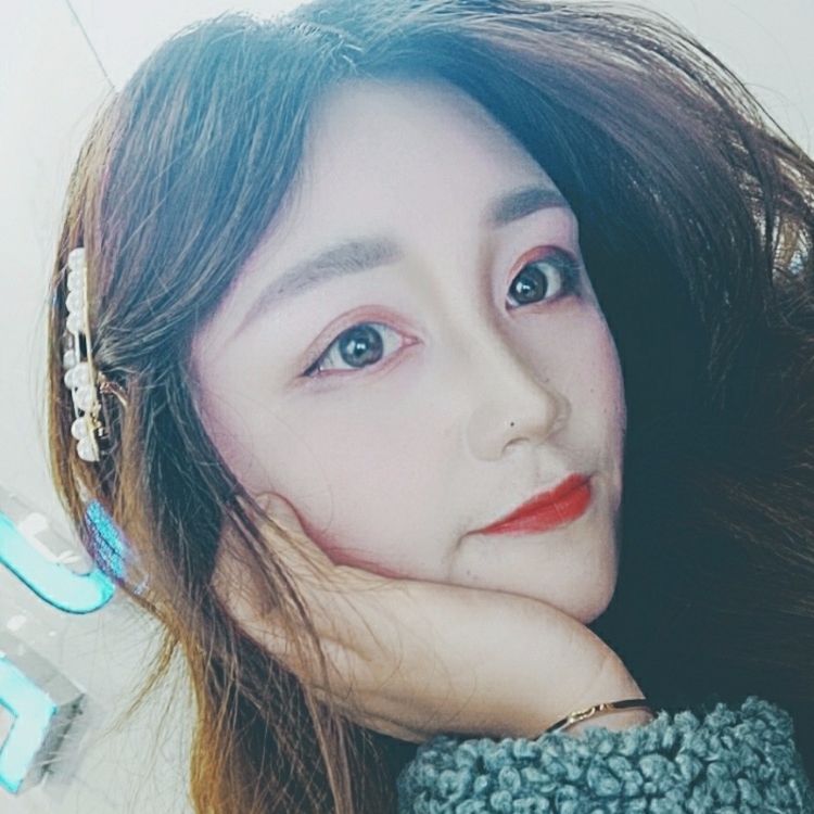 愛睡懶覺的黎麻麻